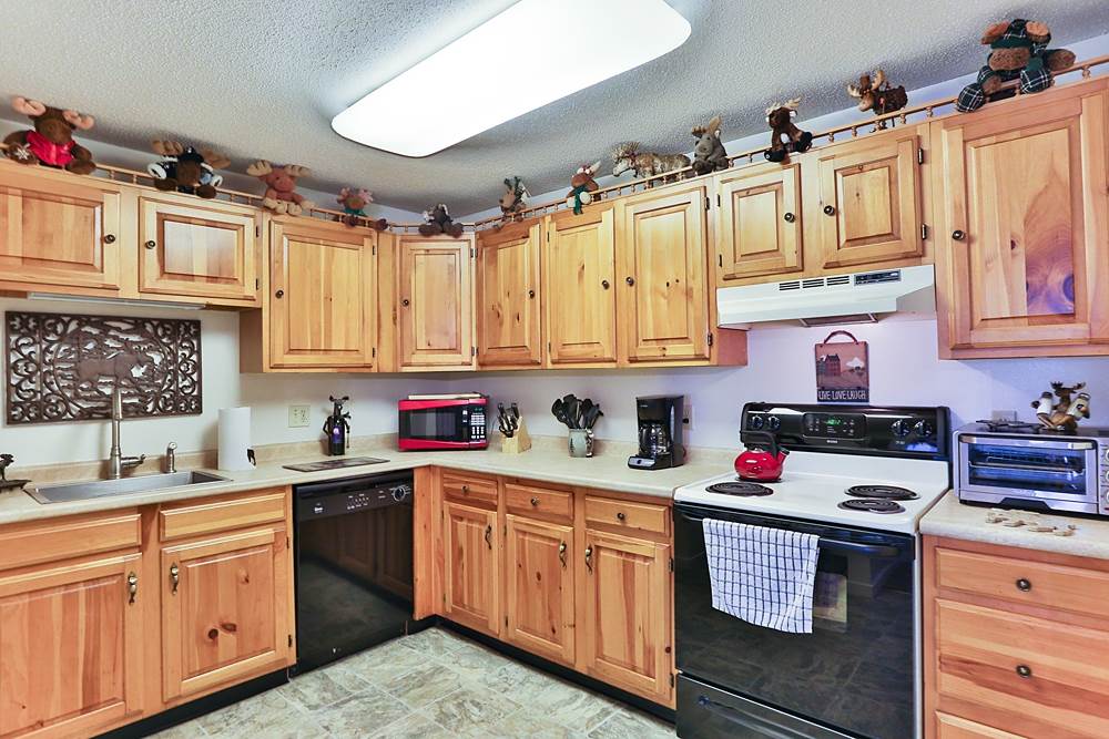 7 D Seasons At Attitash Road, Unit 7D North Conway, NH 03860 - Photo 4 of 17