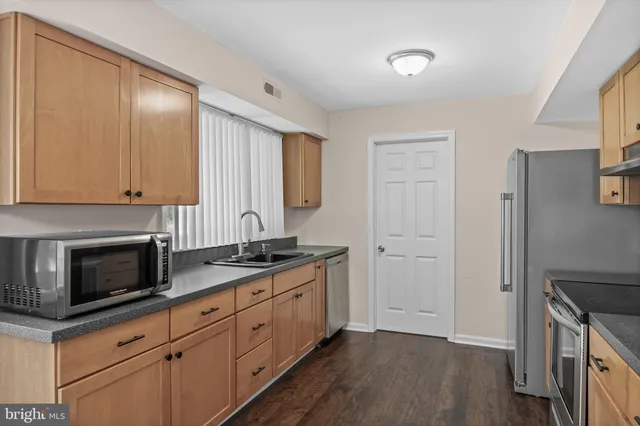 $330,000 | 57 Aberdale Lane, Sicklerville, NJ 08081