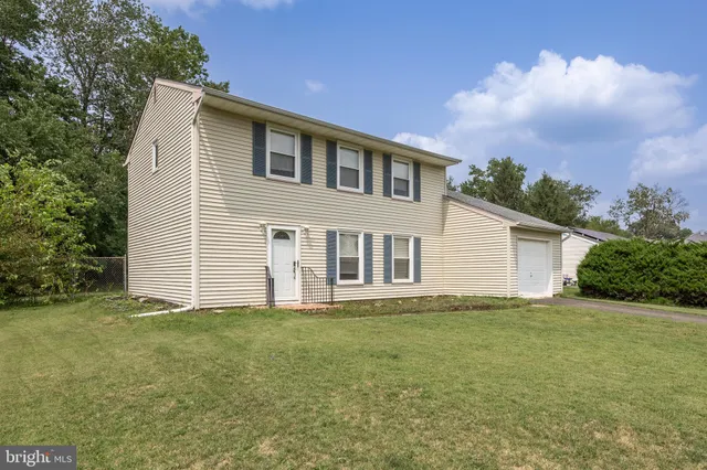 $330,000 | 57 Aberdale Lane, Sicklerville, NJ 08081
