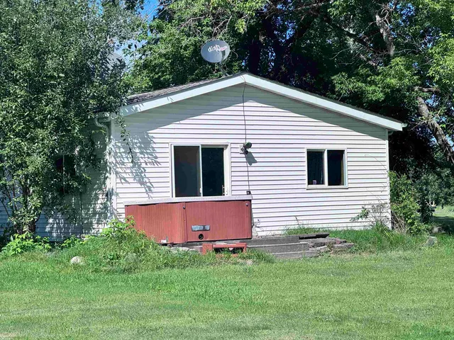 $99,900 | 5586 1st Avenue North, Kettle River, MN 55757