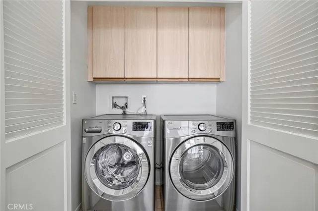 $1,995,000 | 4216 Highland Avenue, Unit B, Manhattan Beach, CA 90266