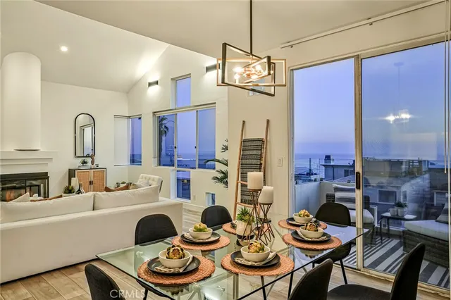 $1,995,000 | 4216 Highland Avenue, Unit B, Manhattan Beach, CA 90266