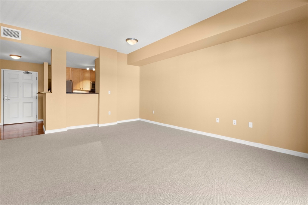 36 Village Road, Unit 603 Middleton, MA 01949 - Photo 13 of 33