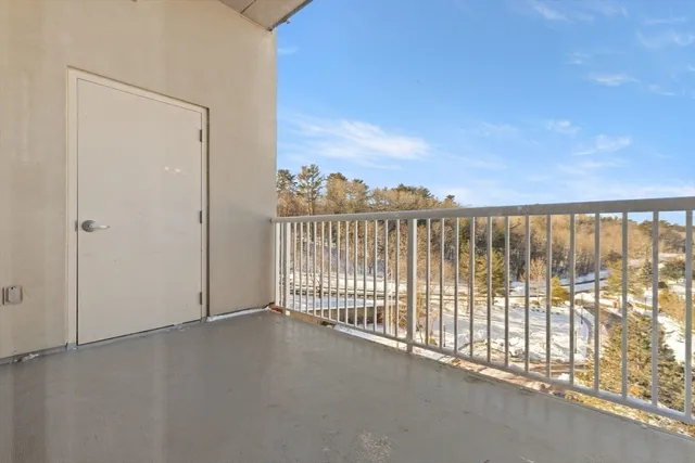 $429,000 | 36 Village Road, Unit 603, Middleton, MA 01949