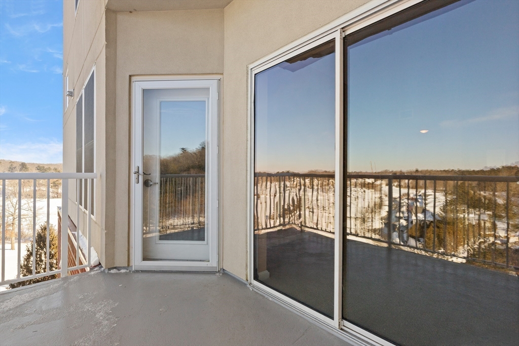 36 Village Road, Unit 603 Middleton, MA 01949 - Photo 23 of 33