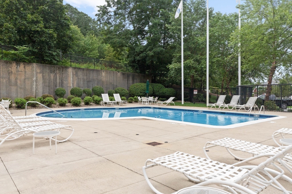 36 Village Road, Unit 603 Middleton, MA 01949 - Photo 32 of 33