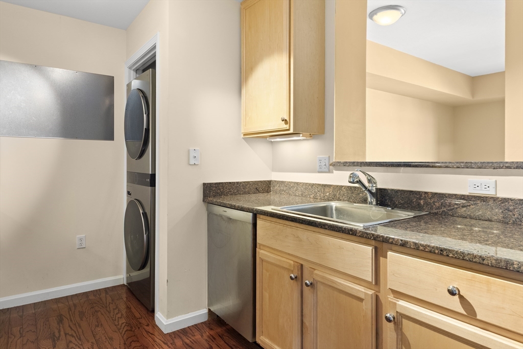 36 Village Road, Unit 603 Middleton, MA 01949 - Photo 7 of 33