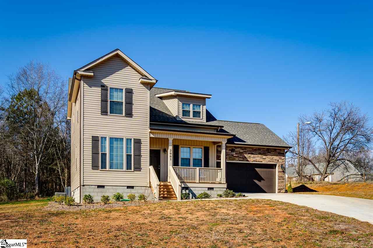2005 Patterson Drive Anderson, SC 29621 - Photo 2 of 34 Gallery Image 2