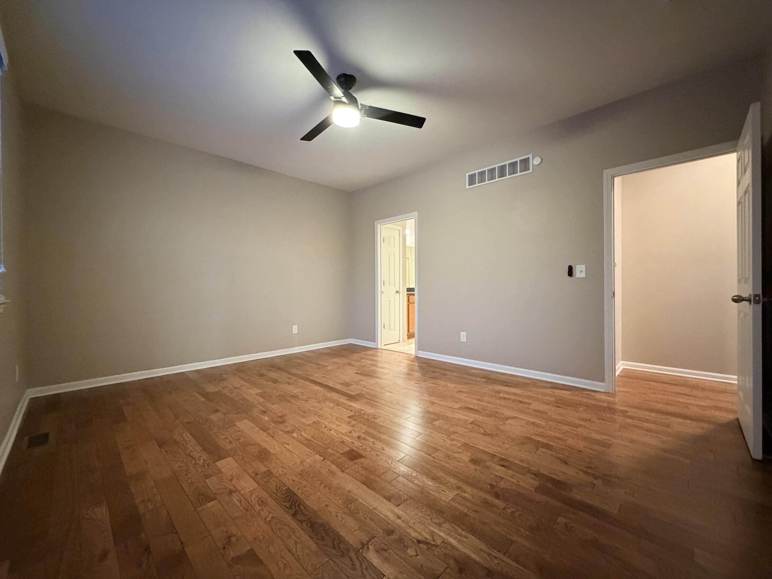 4428 Bridgeview Lane Canton, MI 48188 - Photo 20 of 47 IMG_7361