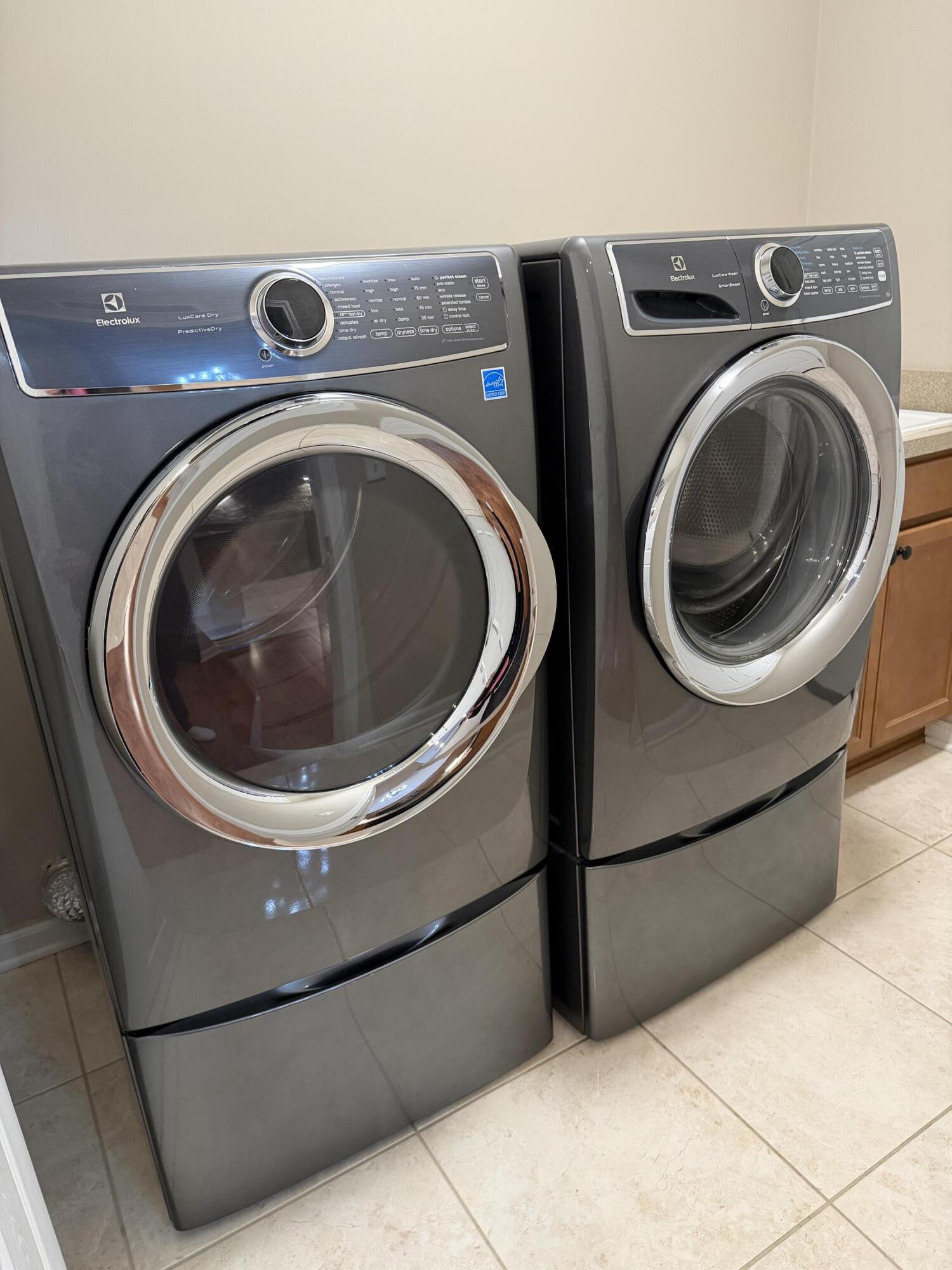 4428 Bridgeview Lane Canton, MI 48188 - Photo 26 of 47 IMG_7371