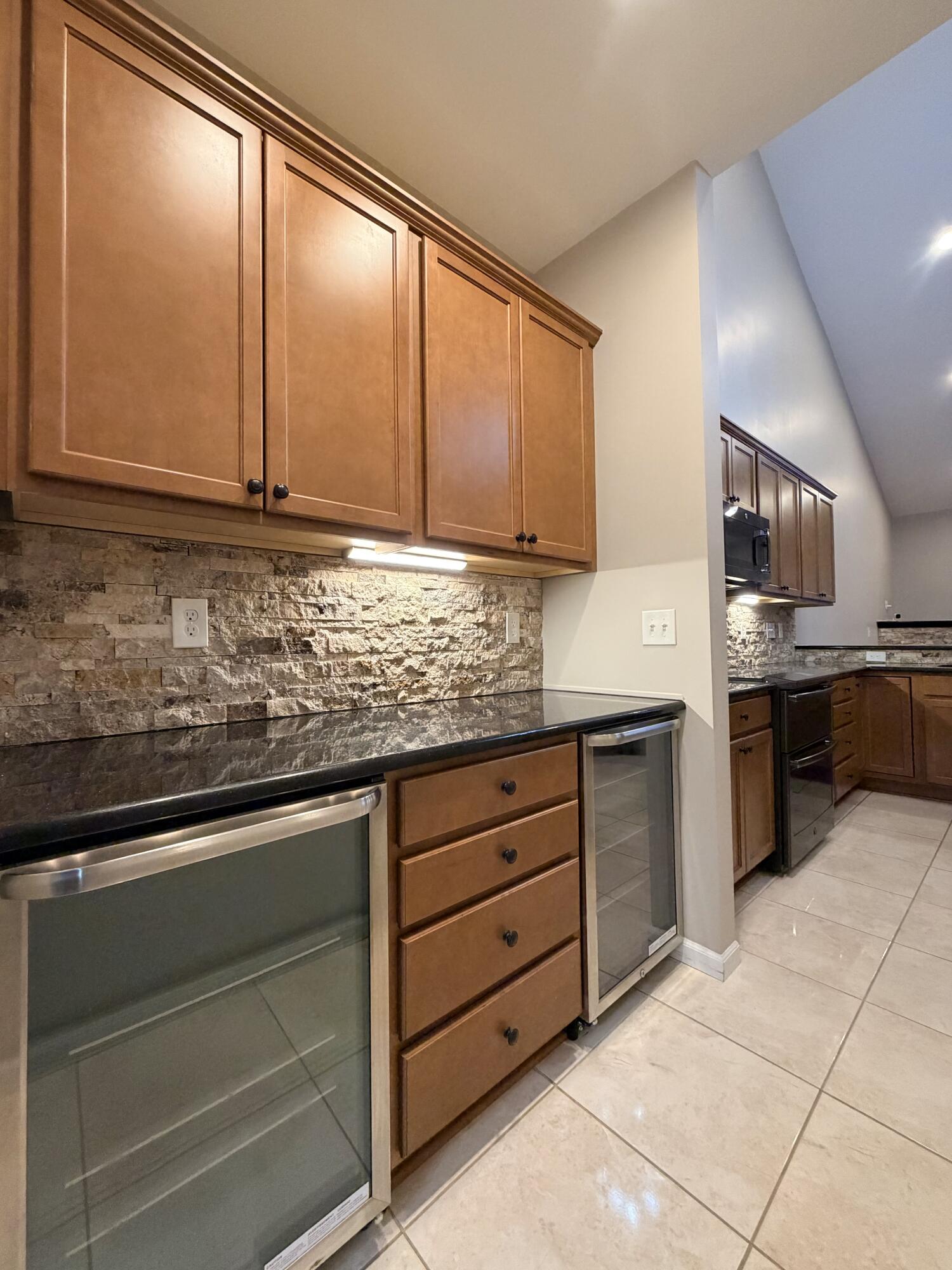 4428 Bridgeview Lane Canton, MI 48188 - Photo 7 of 47 IMG_7314