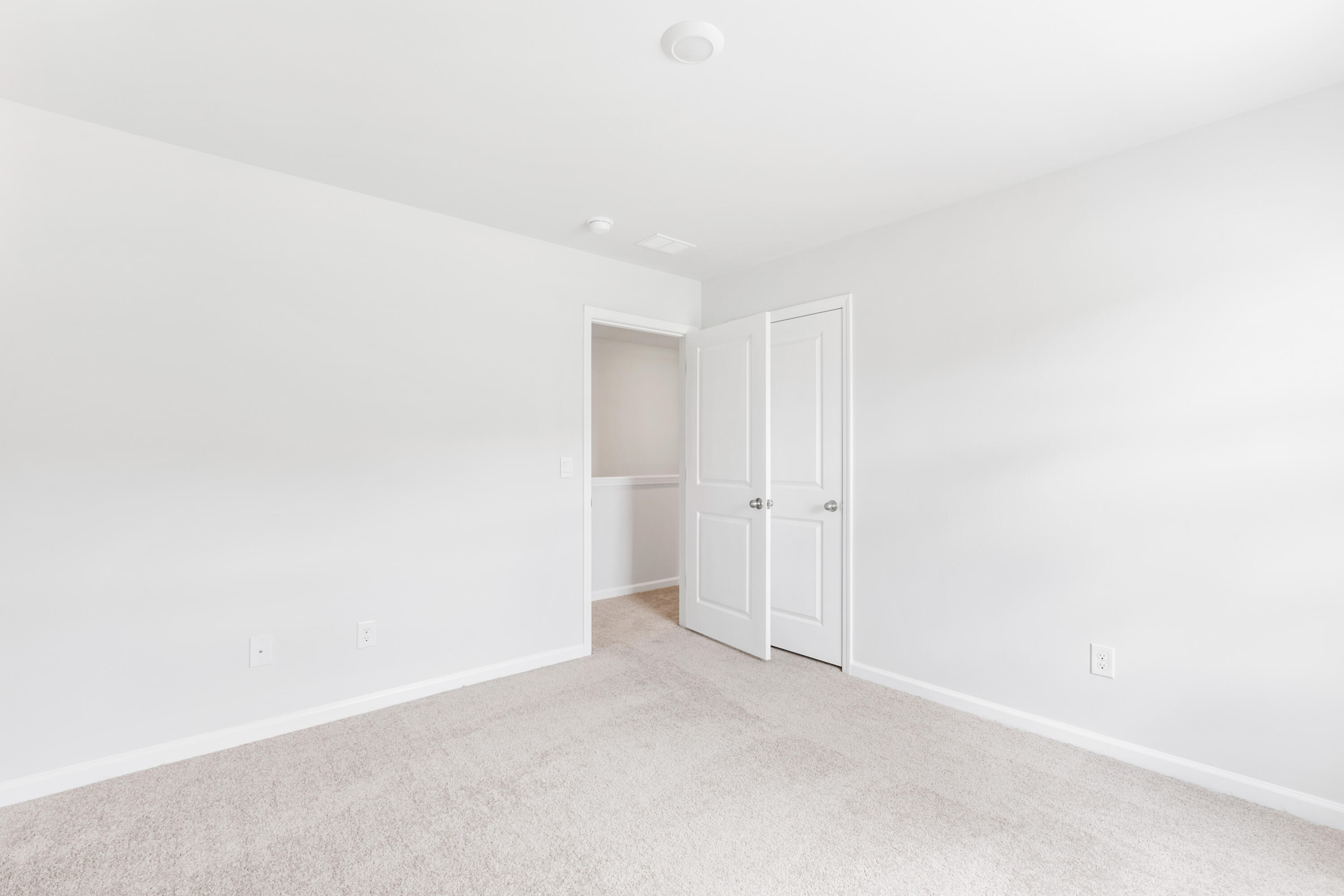 424 Lk Rdg Boulevard Summerville, SC 29486 - Photo 19 of 31 Galen B Interior-18