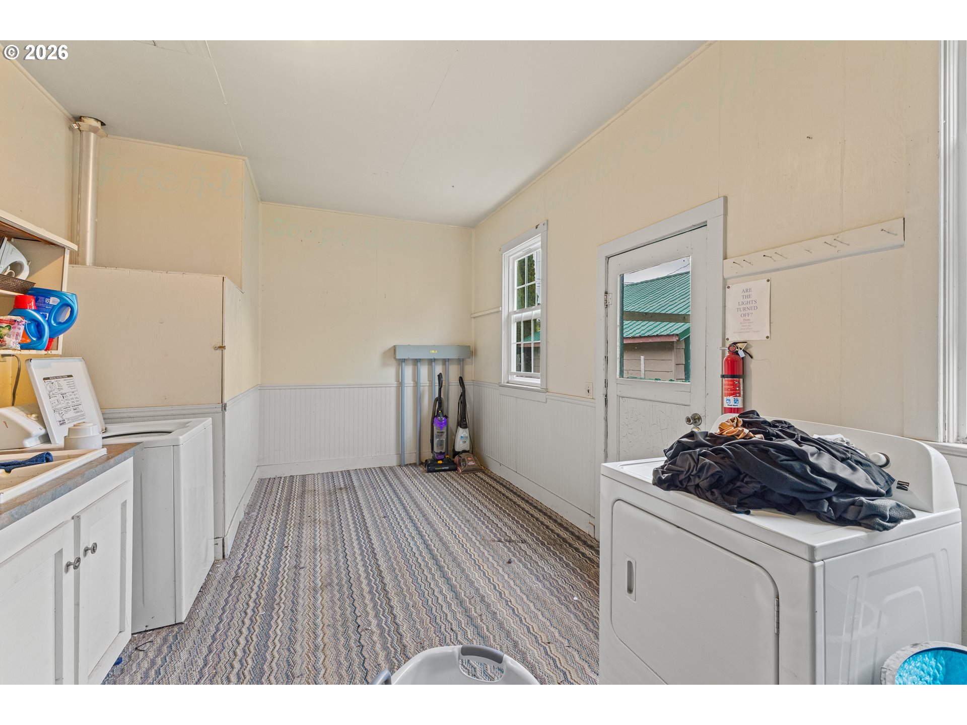 205 East 12th Street Coquille, OR 97423 - Photo 5 of 32