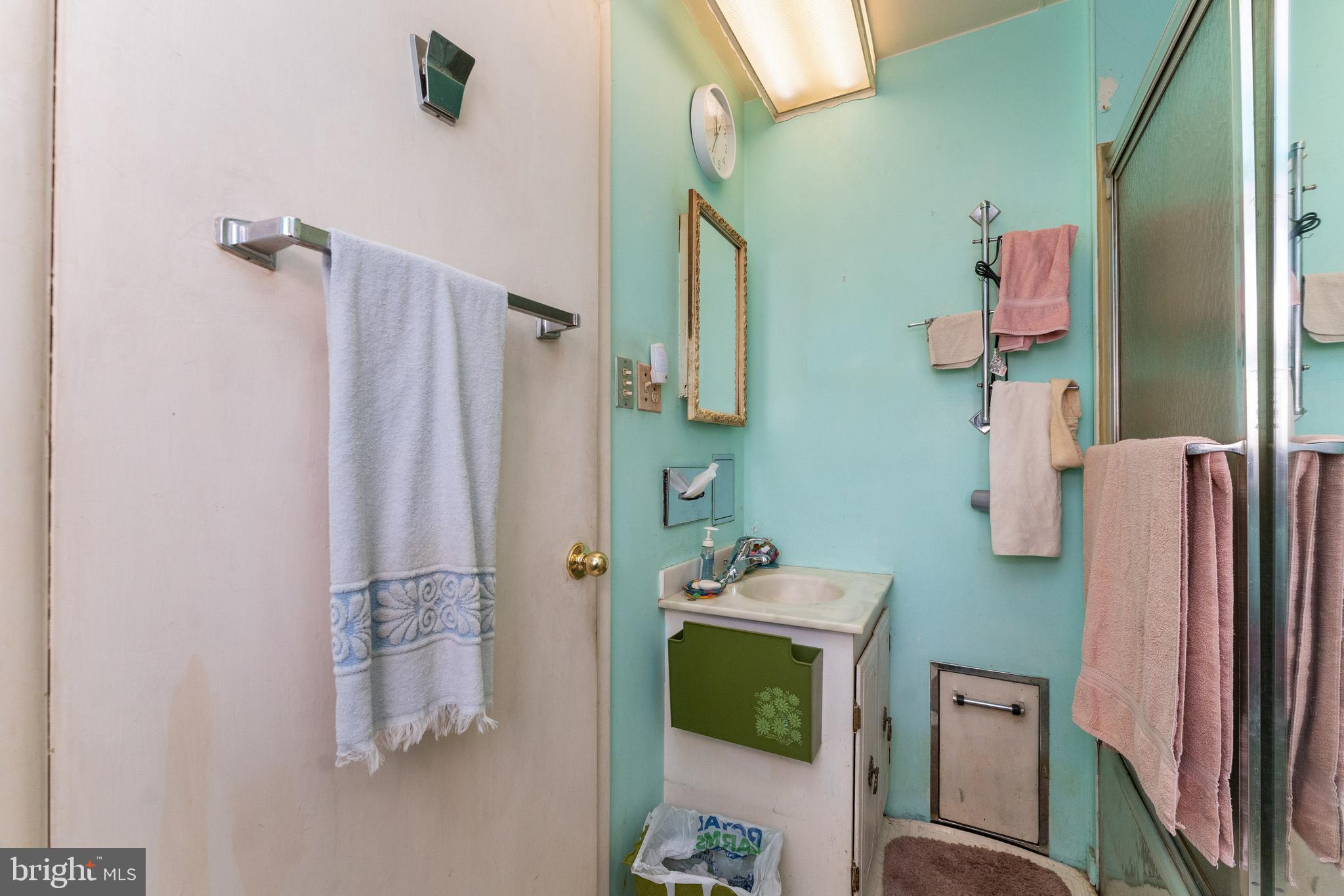 1710 Ridgely Road Edgewater, MD 21037 - Photo 13 of 28