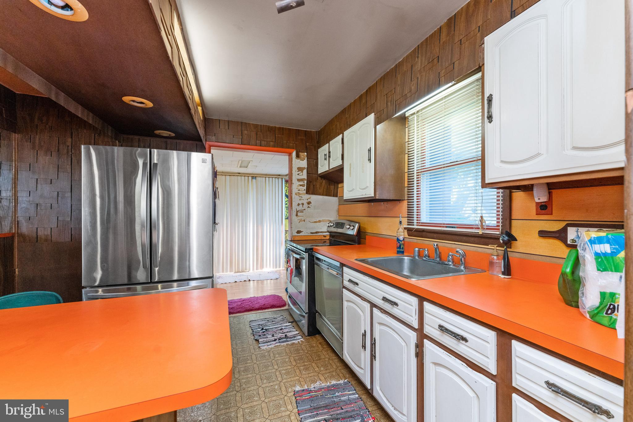 1710 Ridgely Road Edgewater, MD 21037 - Photo 6 of 28