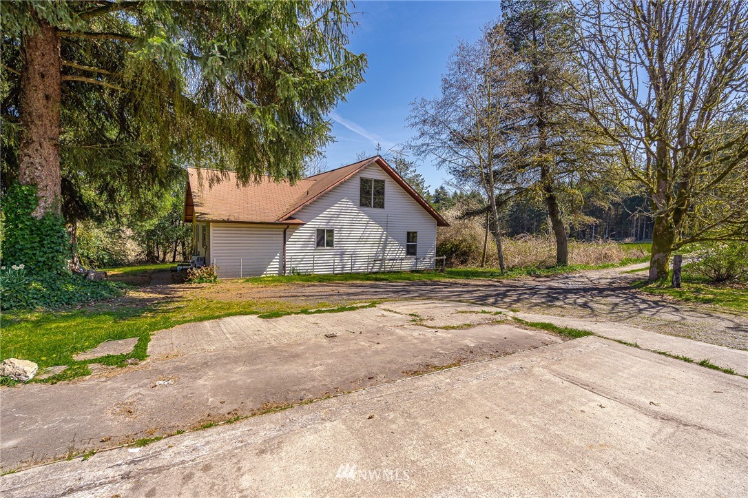 188 Wirta Road Winlock, WA 98596 - Photo 22 of 30 a view of a house with a yard