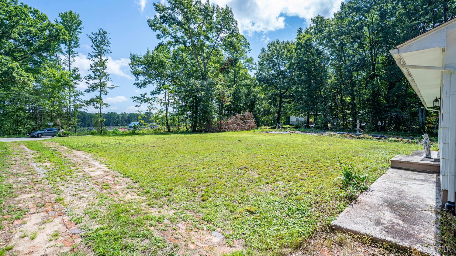 401 Carey Road Charlotte Court House, VA 23923 - Photo 27 of 30