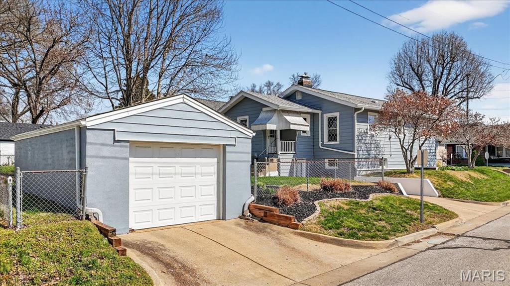2331 Patton Avenue St. Louis, MO 63144 - Photo 4 of 33