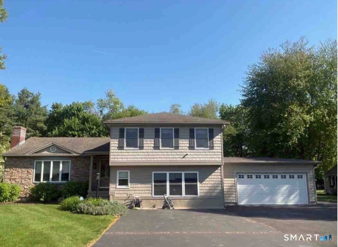 23 Welch Road North Haven, CT 06473 - Photo 1 of 36