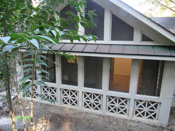 $1,995 | 741 Sherwood Drive, Jackson, MS 39216