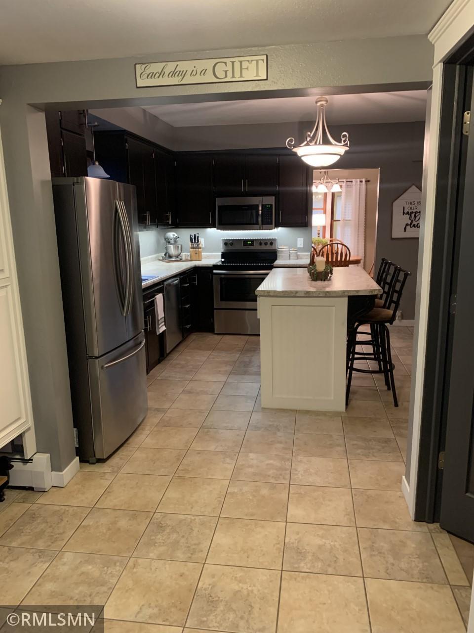 1814 Oak Grove Road Southwest St. Cloud, MN 56301 - Photo 7 of 24 Gallery Image 7