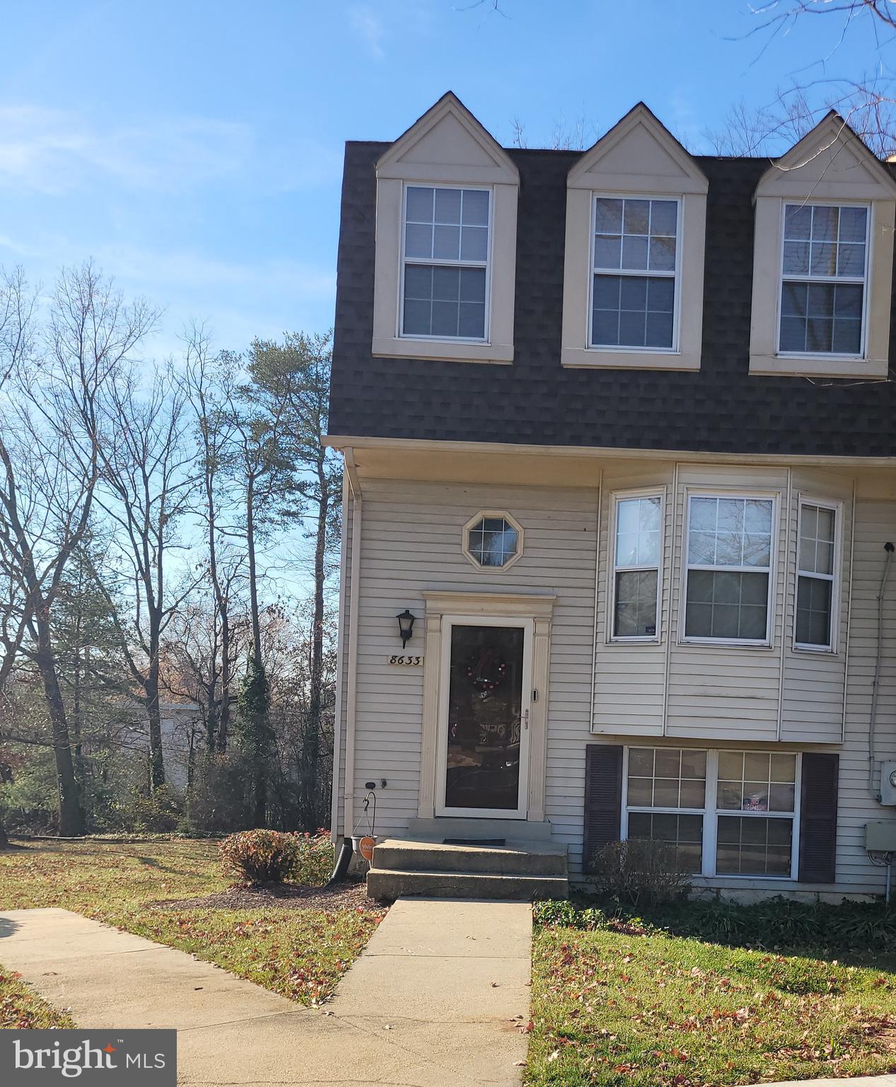 8633 Cipriano Spgs Ct