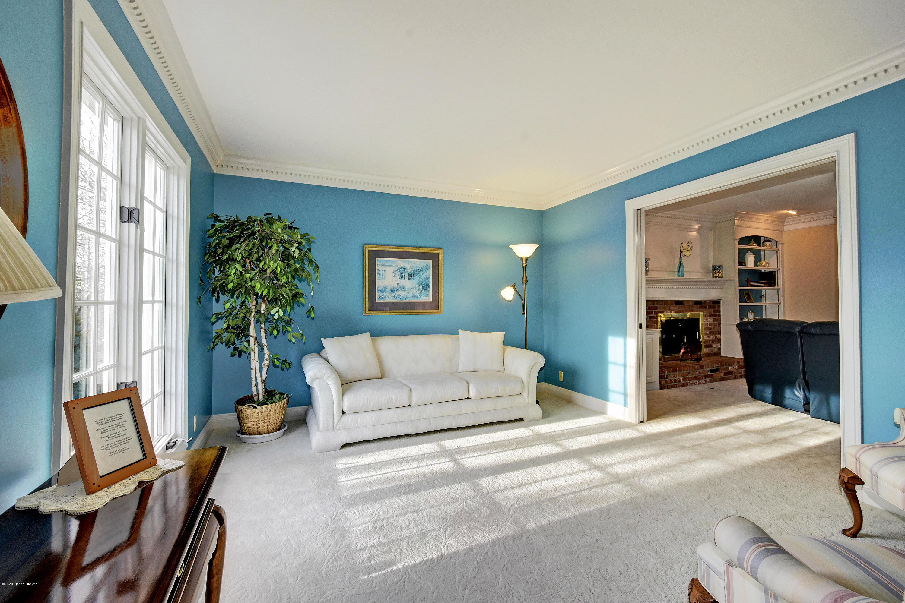 7209 Trail Ridge Court Louisville, KY 40241 - Photo 5 of 51 Living Room