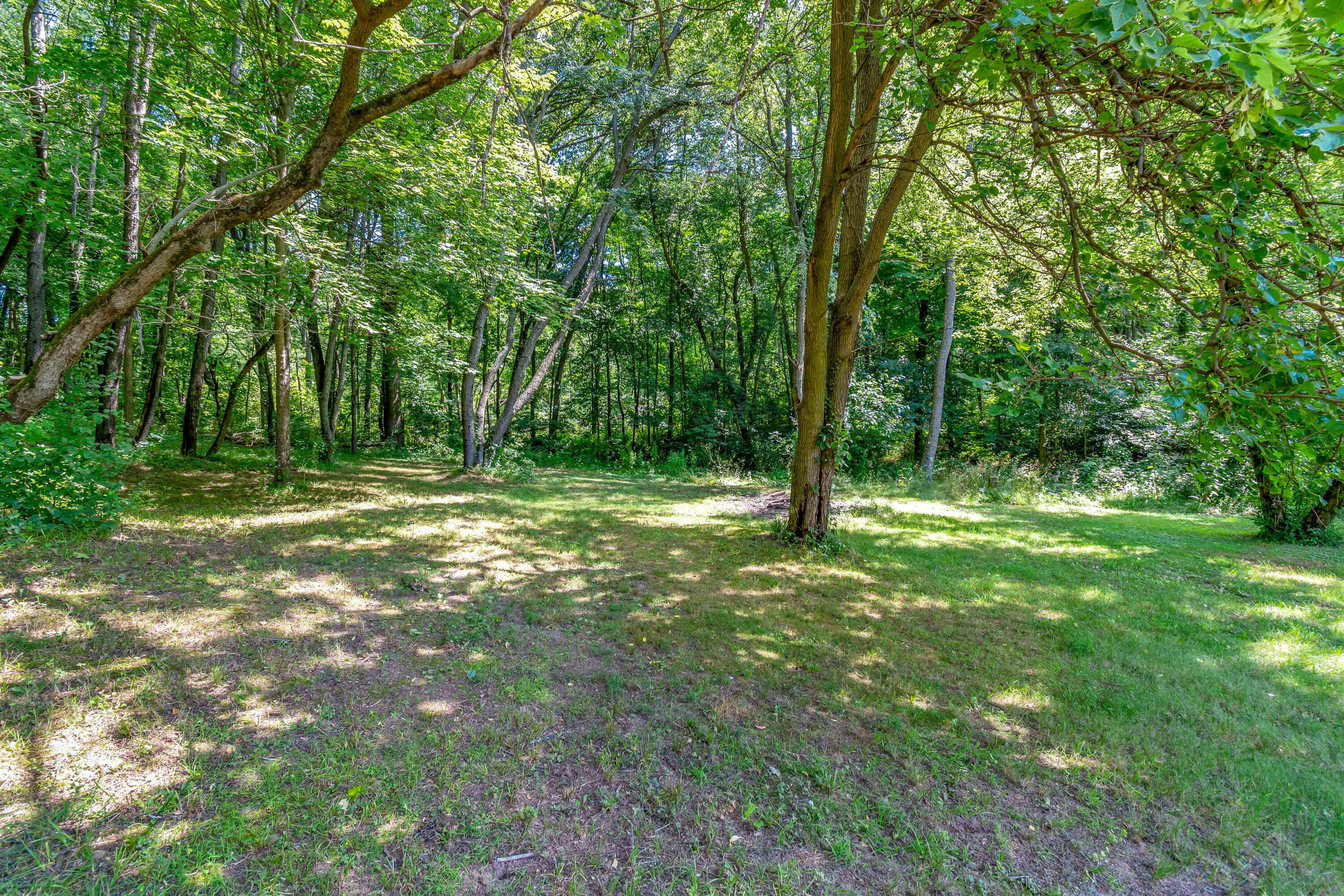 3052 Genesee Road Jonesville, MI 49250 - Photo 8 of 34 26