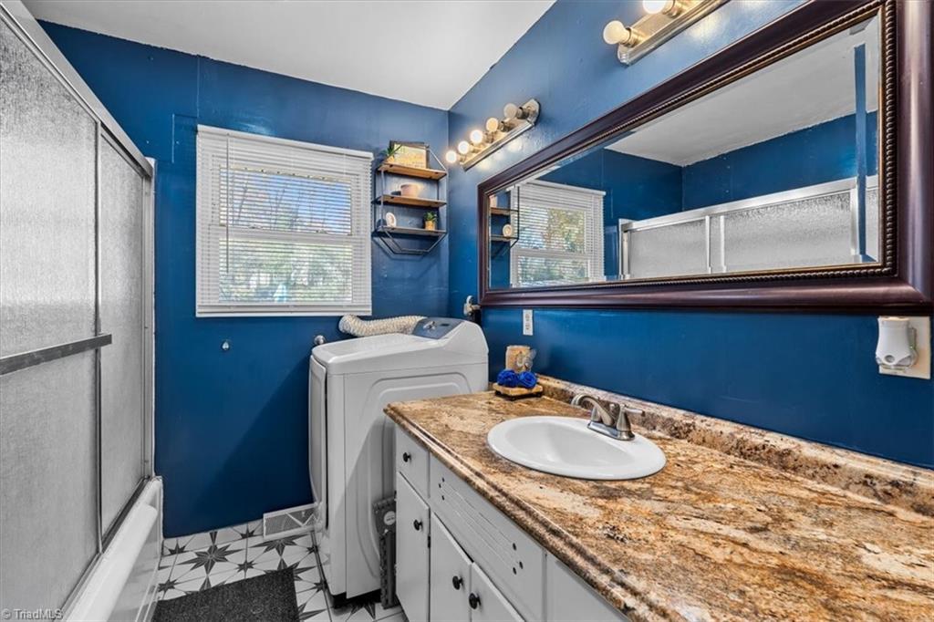 1236 Pepperidge Road Asheboro, NC 27205 - Photo 24 of 33 Gallery Image 24