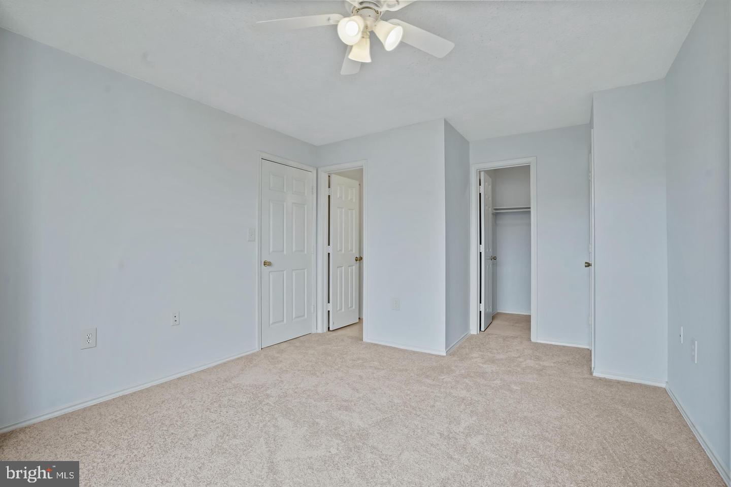 20951 Timber Ridge Terrace, Unit 303 Ashburn, VA 20147 - Photo 11 of 14