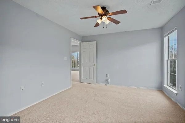 $2,350 | 20951 Timber Ridge Terrace, Unit 303, Ashburn, VA 20147