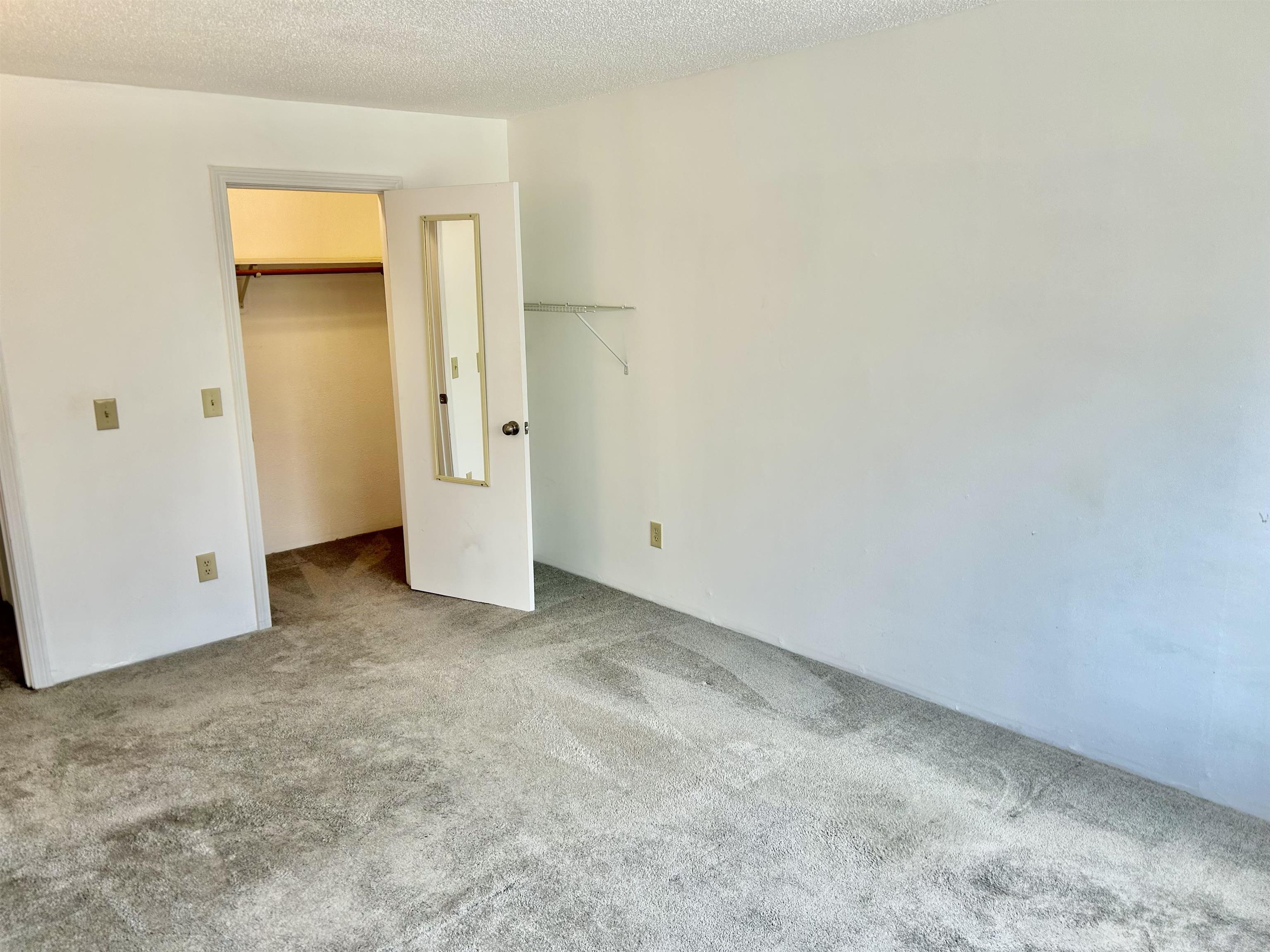 377 Huse Road, Unit # 33 Manchester, NH 03103 - Photo 11 of 22 Gallery Image 11