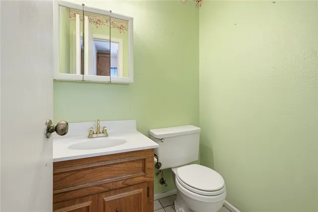 a view of a big room with closet area