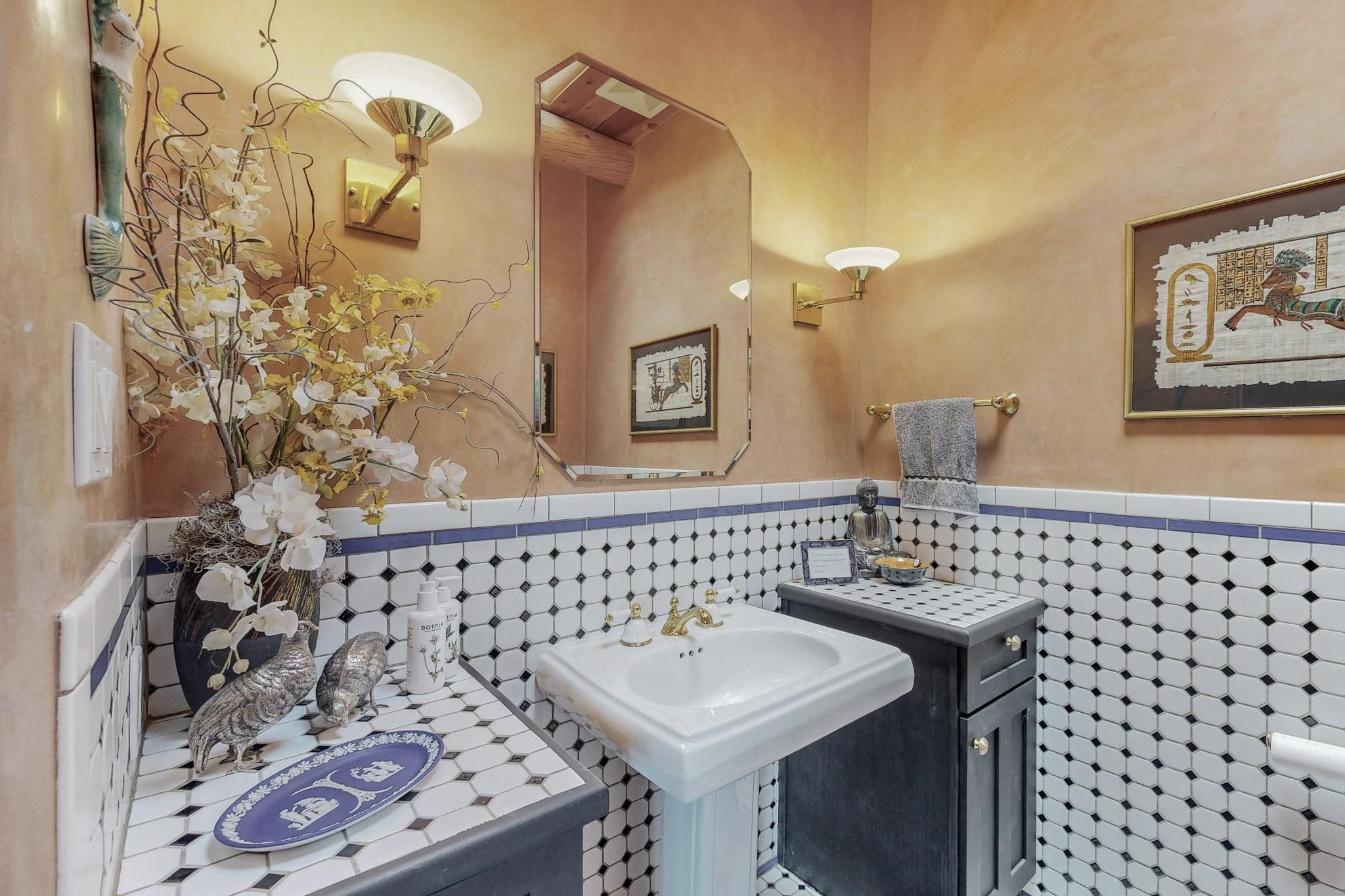 277 Spur Ranch Road Lamy, NM 87540 - Photo 28 of 53 Gallery Image 28