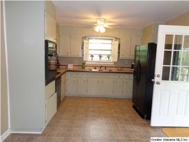 5120 Greece Avenue Birmingham, AL 35224 - Photo 10 of 19