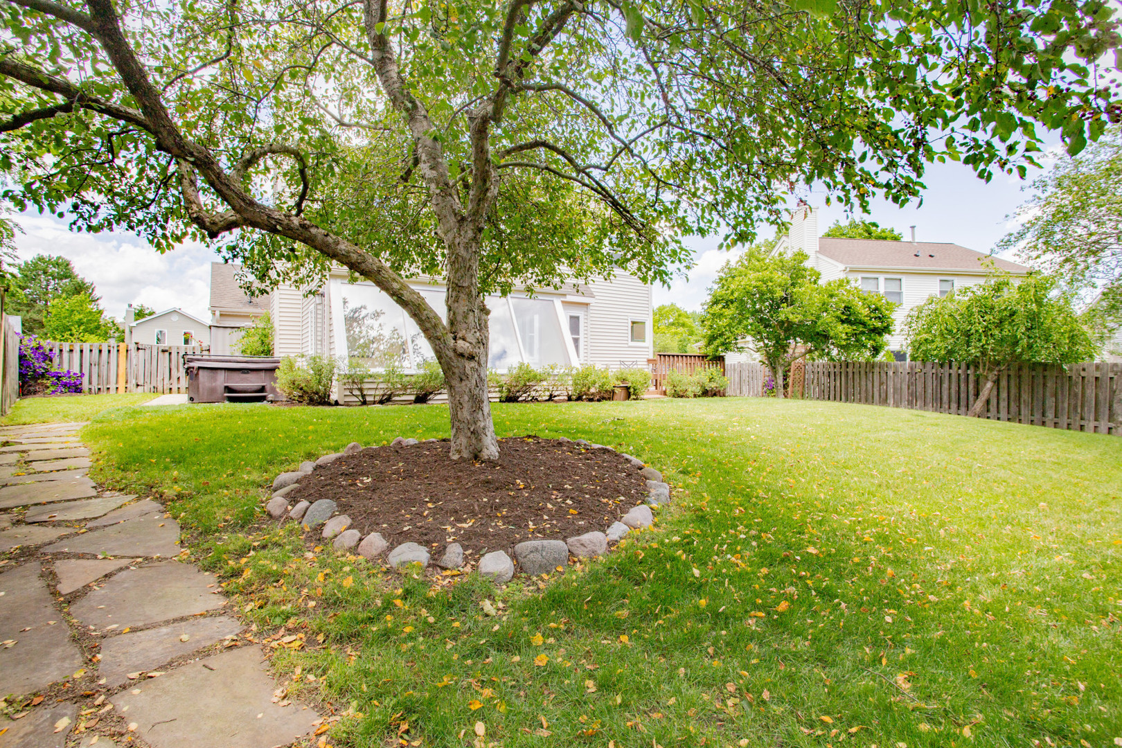 1020 Pembridge Road Lake Zurich, IL 60047 - Photo 42 of 44