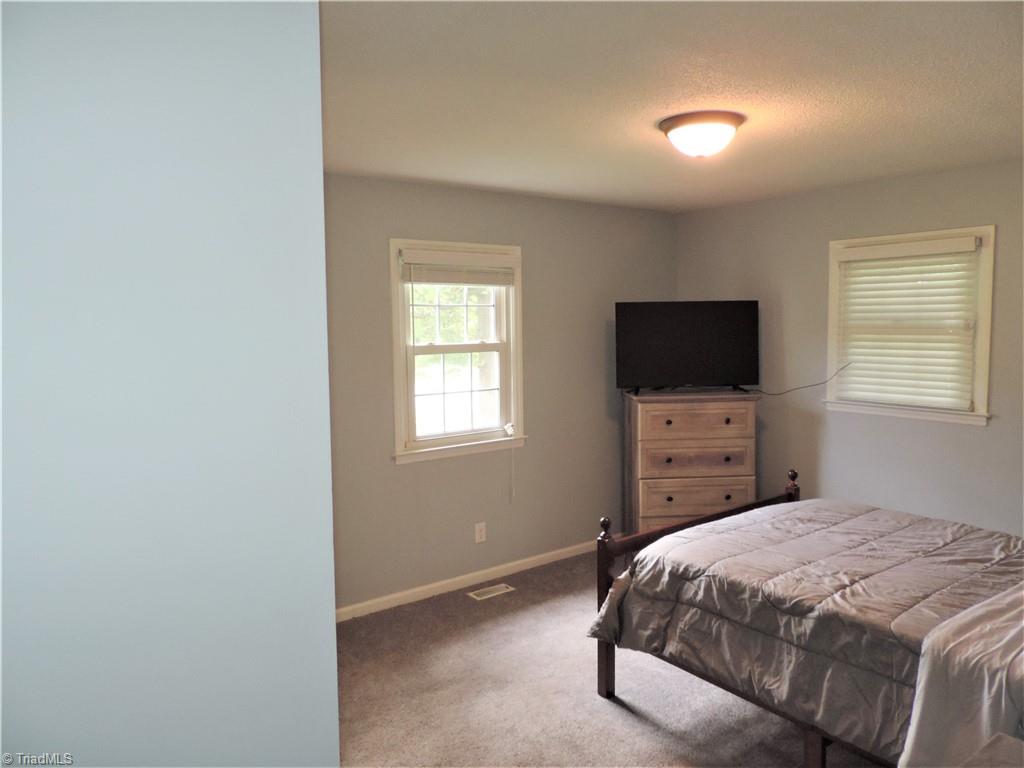 7199 Davis Country Road Randleman, NC 27317 - Photo 16 of 25