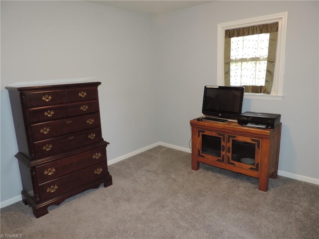 7199 Davis Country Road Randleman, NC 27317 - Photo 20 of 25
