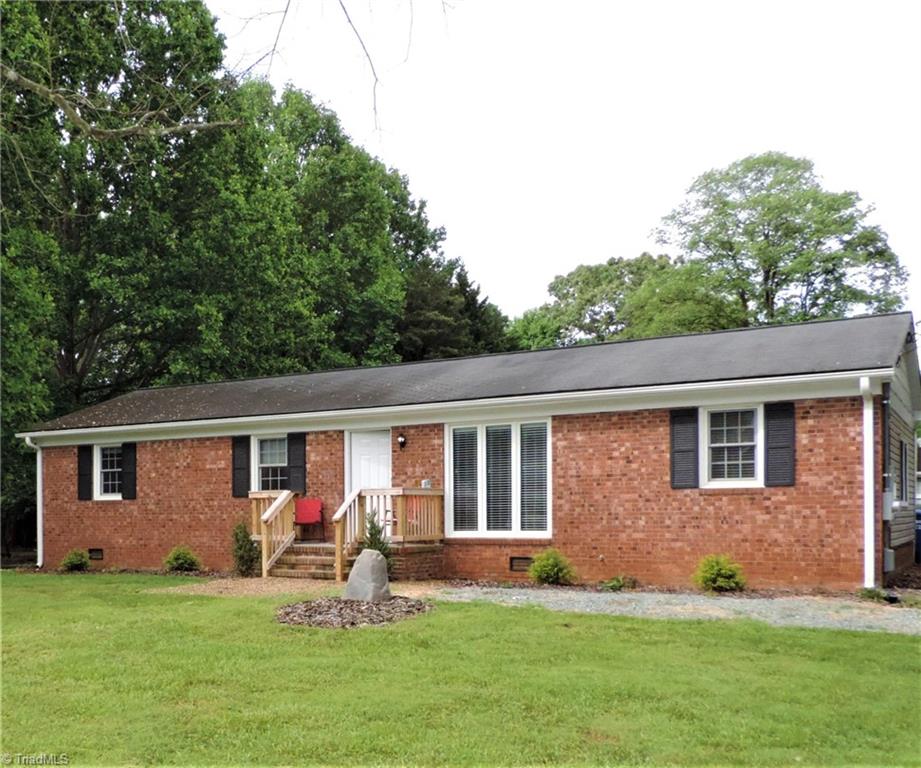 7199 Davis Country Road Randleman, NC 27317 - Photo 3 of 25