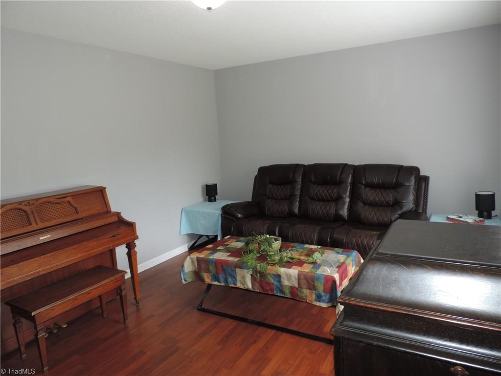 7199 Davis Country Road Randleman, NC 27317 - Photo 10 of 25