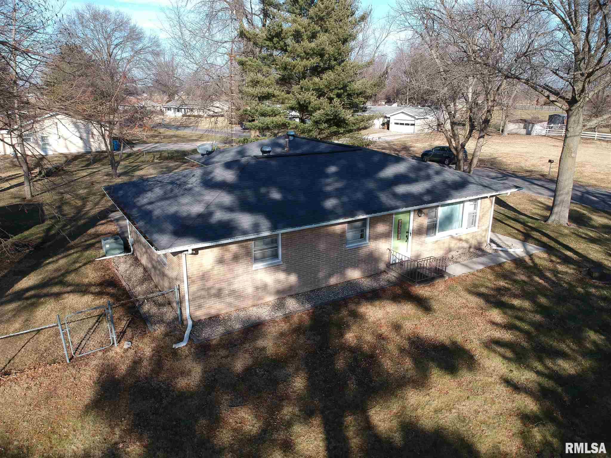 5765 Old Jacksonville Road Springfield, IL 62711 - Photo 17 of 20 Gallery Image 17
