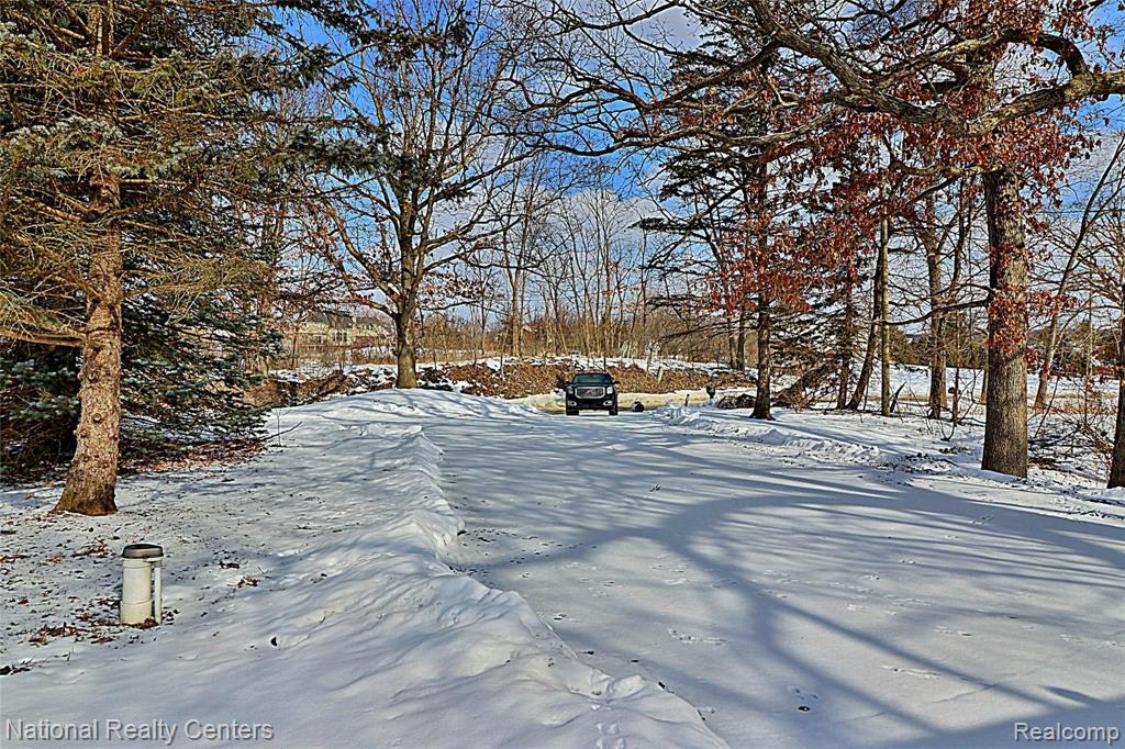 8290 Bergin Road Howell, MI 48843 - Photo 33 of 47