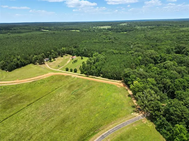 a view of a outdoor space