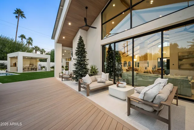 $6,598,995 | 6114 East Calle Del Norte, Scottsdale, AZ 85251