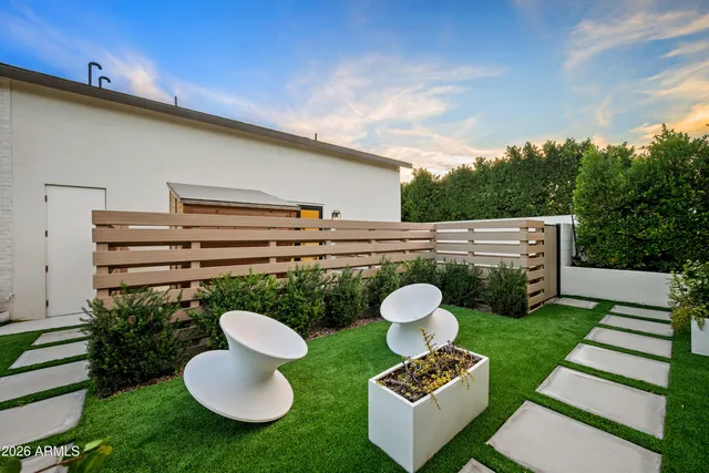 $6,598,995 | 6114 East Calle Del Norte, Scottsdale, AZ 85251