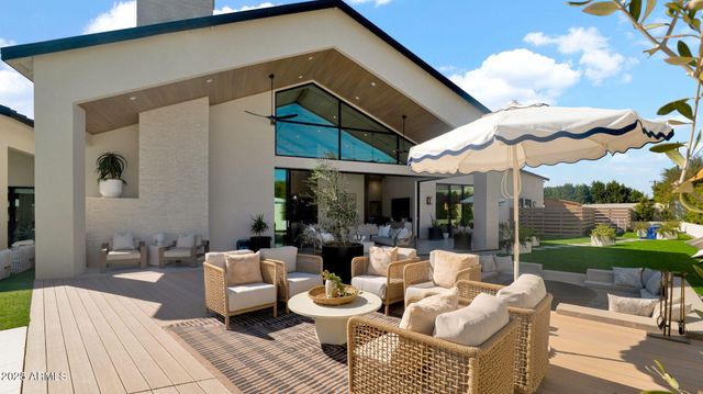 $6,598,995 | 6114 East Calle Del Norte, Scottsdale, AZ 85251