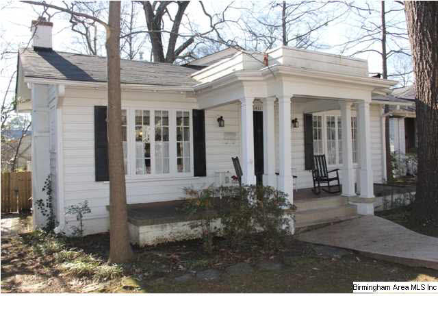 1411 Sutherland Place Birmingham, AL 35209 - Photo 1 of 15
