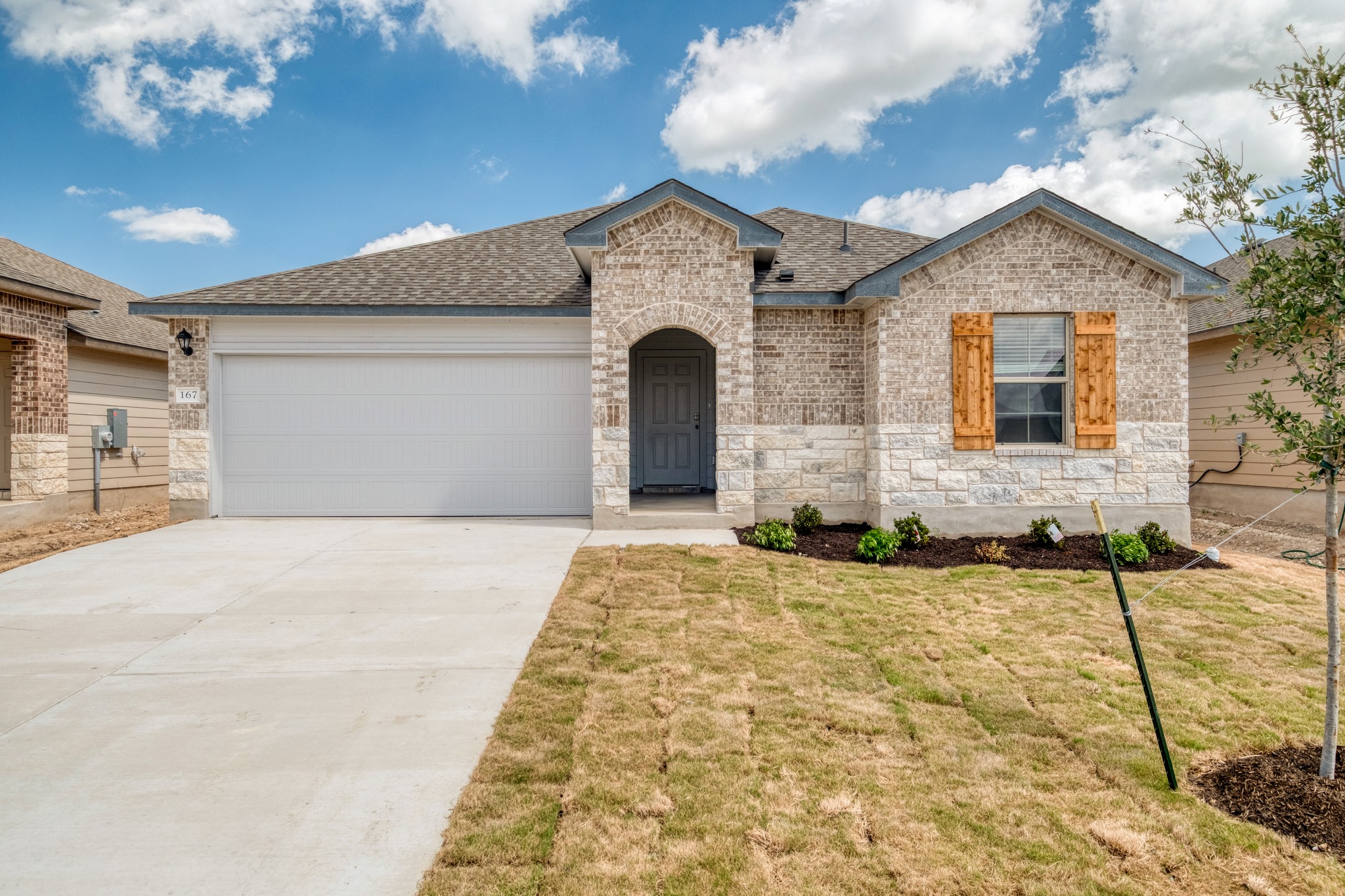167 McNamara Court Jarrell, TX 76537 - Photo 1 of 19
