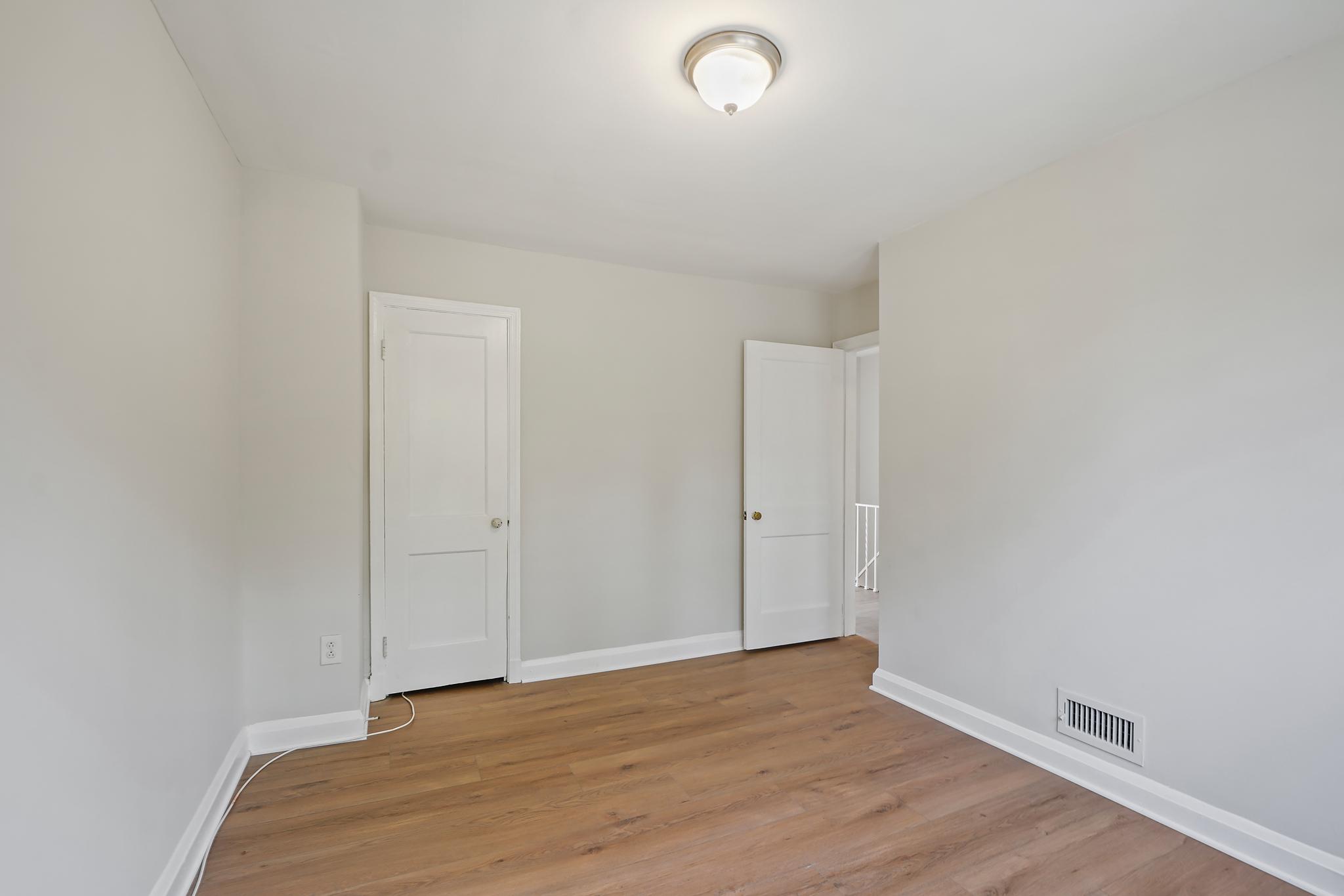 162 Cherrydell Road Baltimore, MD 21228 - Photo 19 of 31 Bedroom # 2