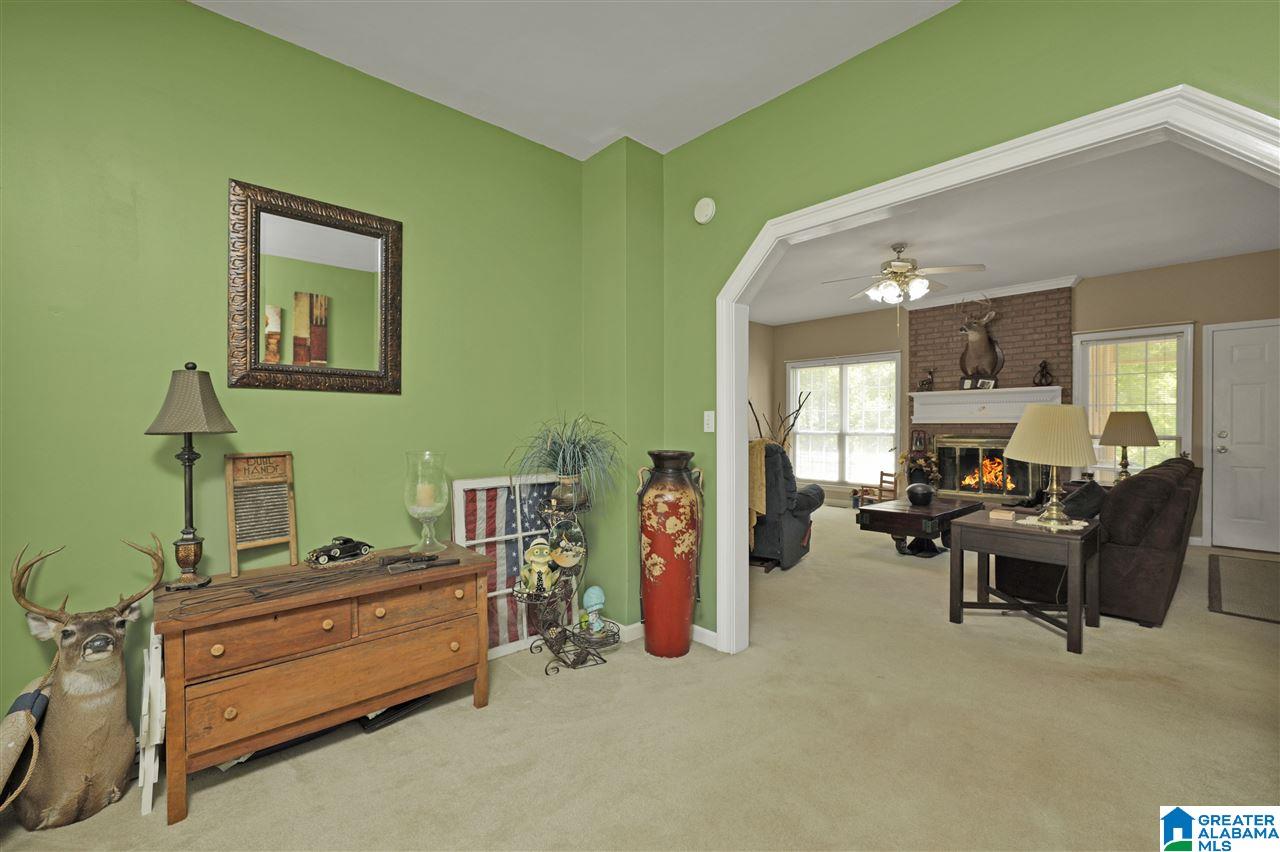 6622 Red Leaf Lane Bessemer, AL 35023 - Photo 7 of 32